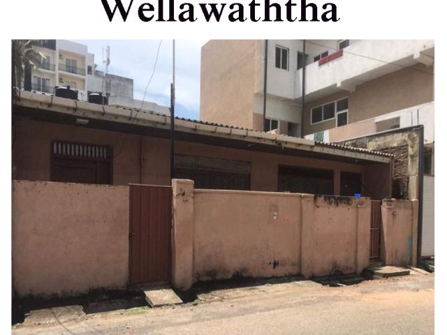 08 Perches Land with old Livable House for Sale in Rajasinghe Road Wellawaththa Colombo 06 – photo 1