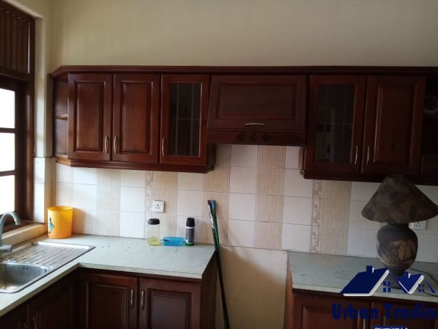 Spacious Apartment for Sale or Lease in Kalubowila. – photo 2