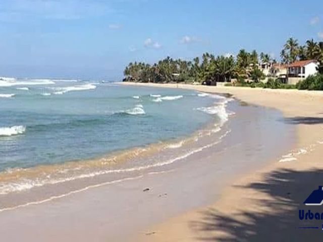Beautiful Tourist Beach Hotel for Sale in THALALLA – photo 2