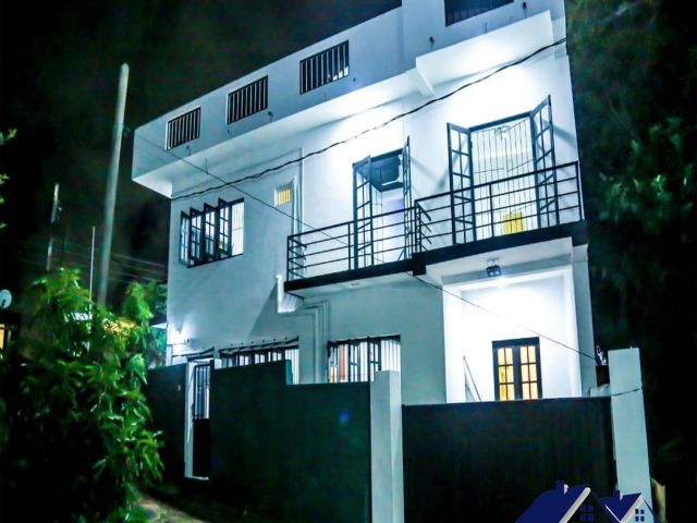 House For Sale in Battaramulla, Thalahena. – photo 2