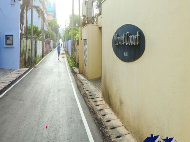 03 Bed Sea View Fully Furnished Apartment for sale In Mount Lavinia – photo 2