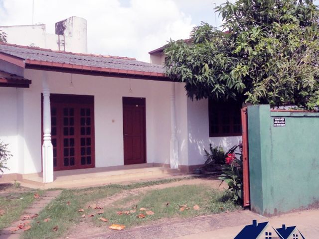 Land For Sale with Old House In Delkada Junction – photo 1