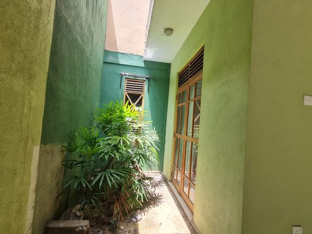 Two story house for sale in Jambugasmulla Mawatha, Nugegoda – photo 3