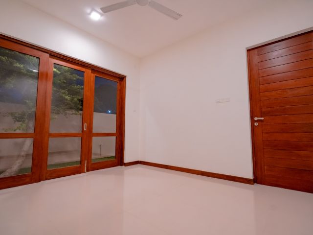 Brand New 03 Story House for Sale in Mount Lavinia – photo 2