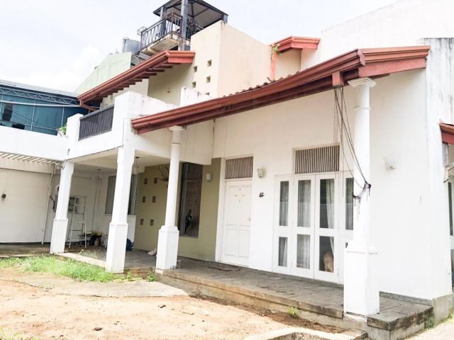 Two Story Luxury House with Swimming pool to be Sold in – photo 8