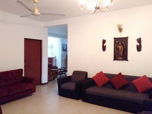 Spacious Two Story House for Sale Nadimala Dehiwala. – photo 4