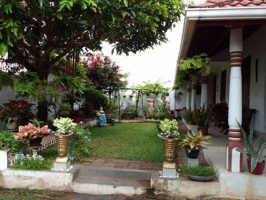 Two Story House To be sold in Pelawatta Baththaramulla. – photo 2
