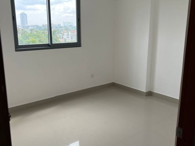 Brand New Unfurnished 03 Bed Ovel Ground View Apartment to be Sold in Borelle Colombo 08. – photo 9