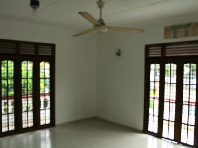 Two story House for sale in Kesbewa, Makandana. – photo 4