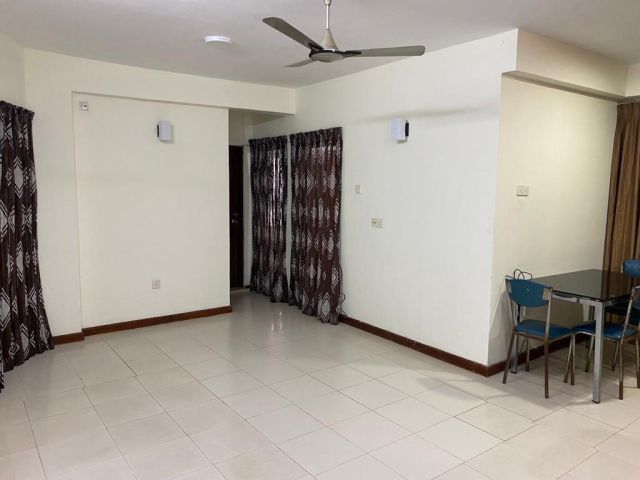 03 Bed Apartment for Sale in Bambalapitiya Colombo 04. – photo 6