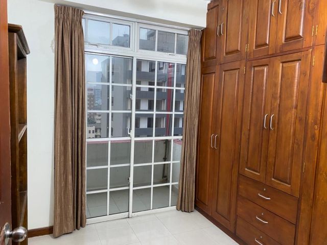 03 Bed Apartment for Sale in Bambalapitiya Colombo 04. – photo 10