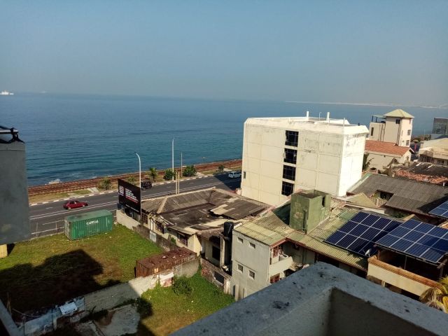 Fully Furnished 03 Bed Well Maintained Apartment to be Sold in Colombo 03. – photo 16