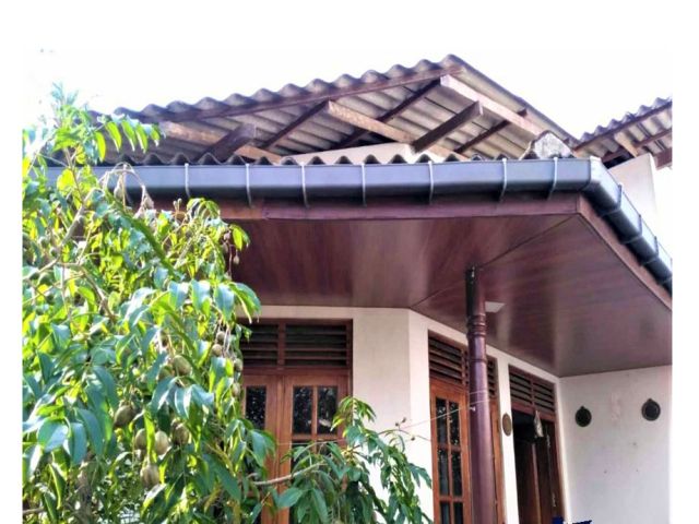 අගනා තනි මහල් නිවසක් විකිනීමට තිබේ, නීලම්මහර බොරලැස්ගමුව