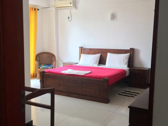 03 Bed Rooms Apartment for Sale in Temple Road Mount Lavinia. – photo 2