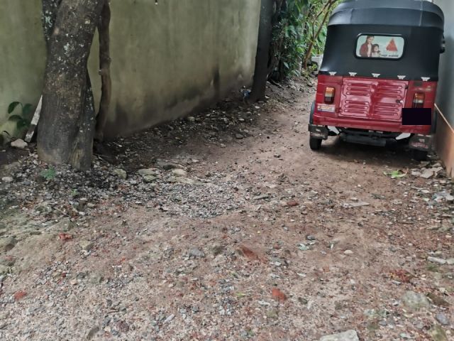 14.5 Perches Prime Land with 02 Old House for Sale in Kalubowila Dehiwala. – photo 2